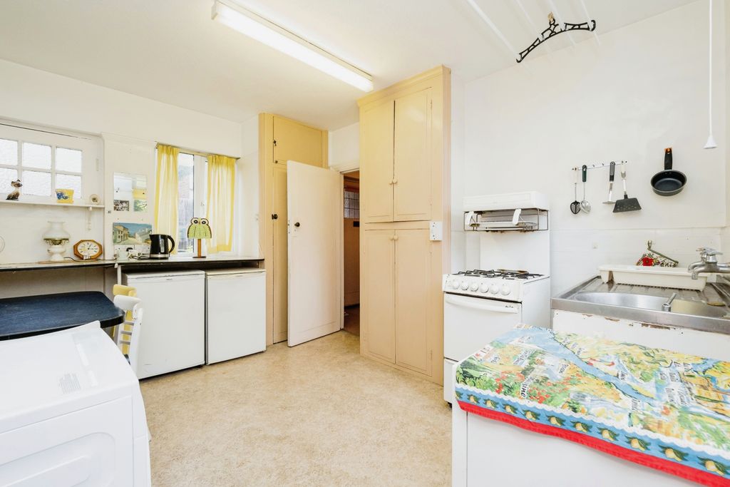 Property photo 3 of 17 Photography