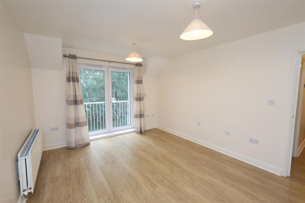 Property photo 2 of 12 Reception Room
