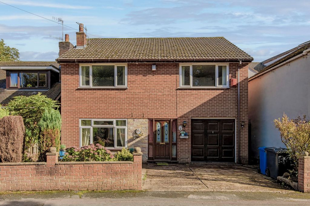 Property photo 1 of 26