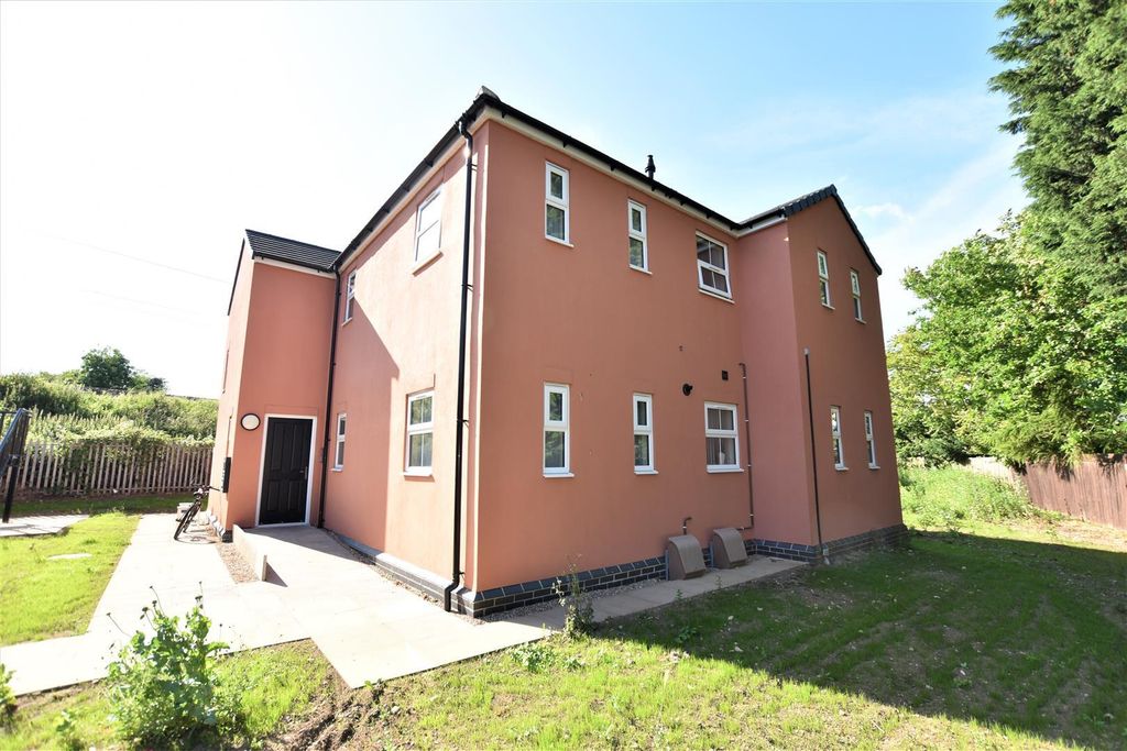 Property photo 2 of 9 Front Elevation