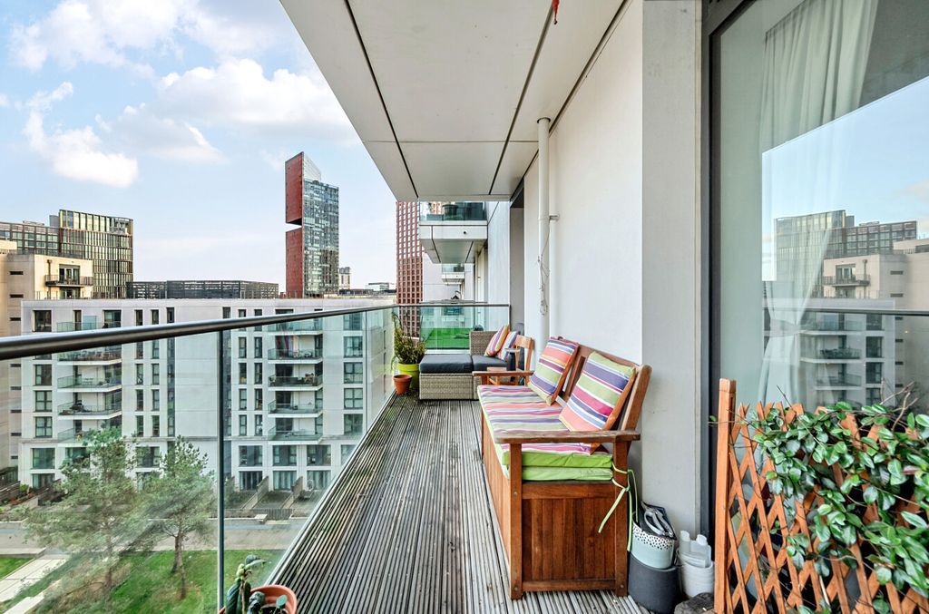 Property photo 3 of 22 1387204-3-693A2F0...