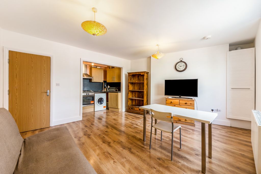 Property photo 2 of 7 Living Room