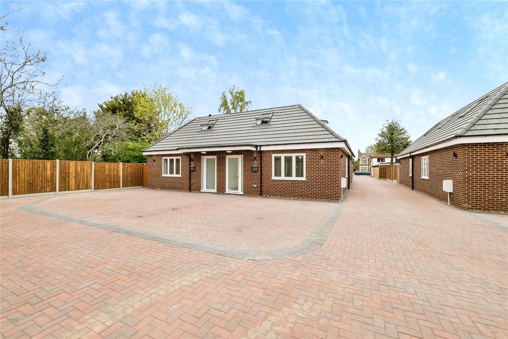 Property photo 1 of 8 Picture No. 01