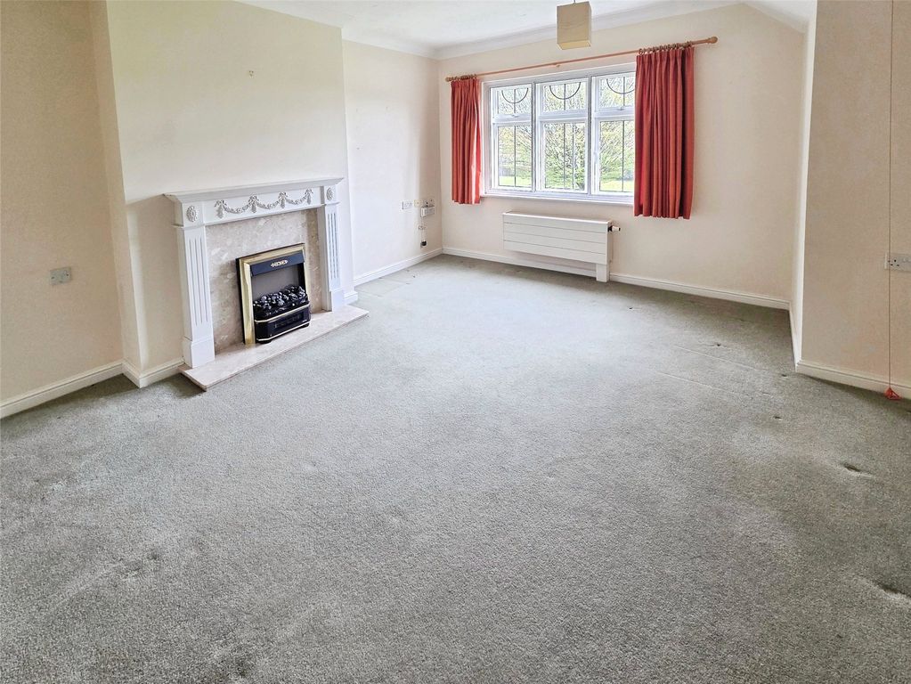 Property photo 2 of 13 Img