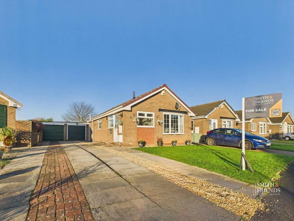 Property photo 1 of 14 External