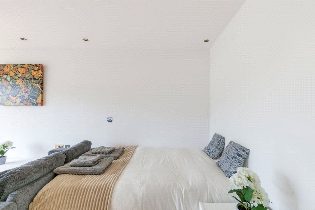Property photo 2 of 19 Picture No. 06
