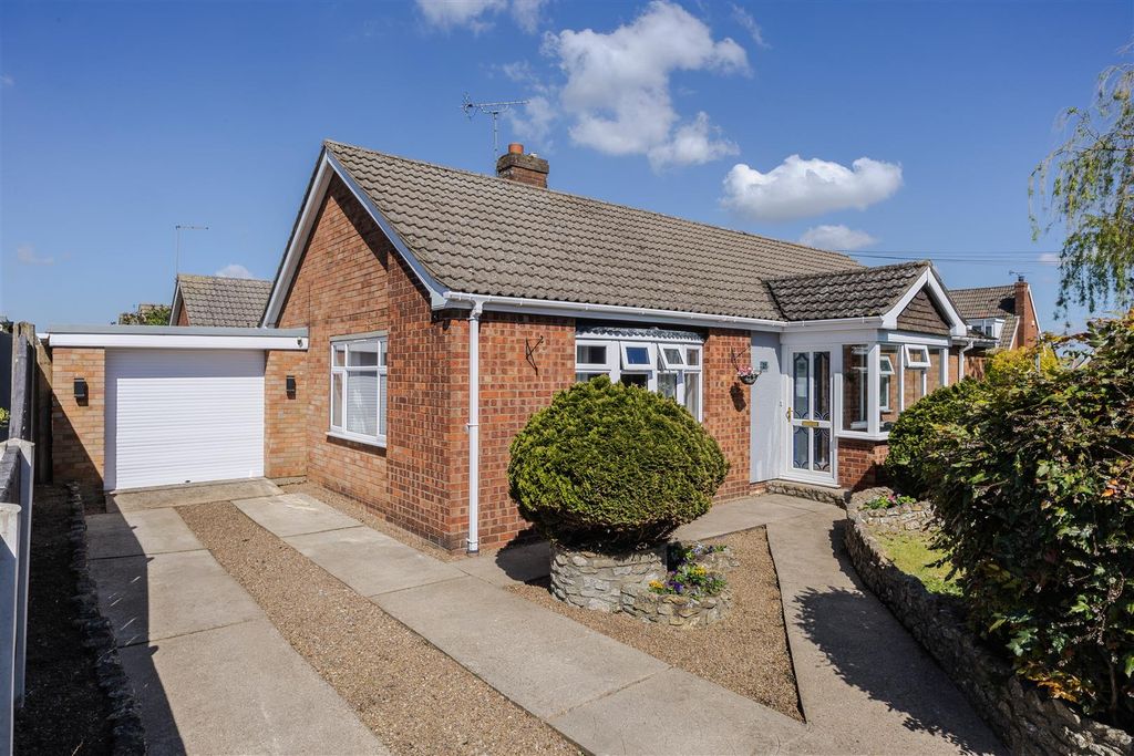 Property photo 1 of 18 Main