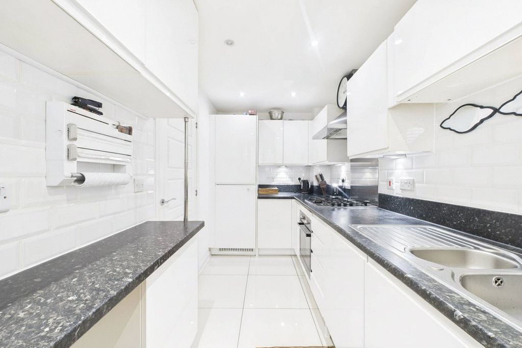 Property photo 2 of 11 Picture No. 11