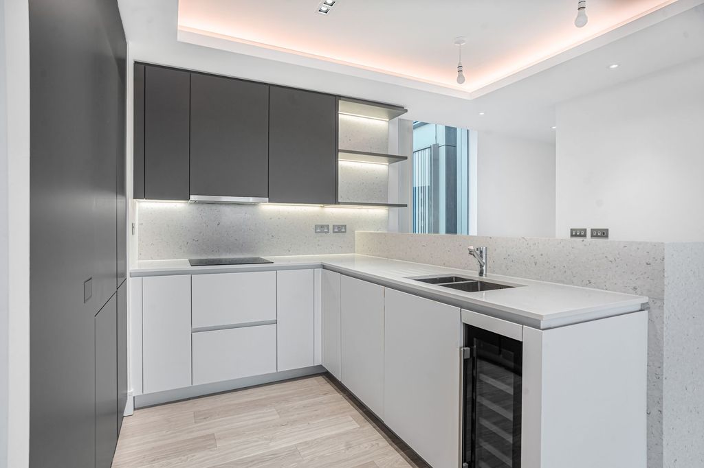 Property photo 3 of 29