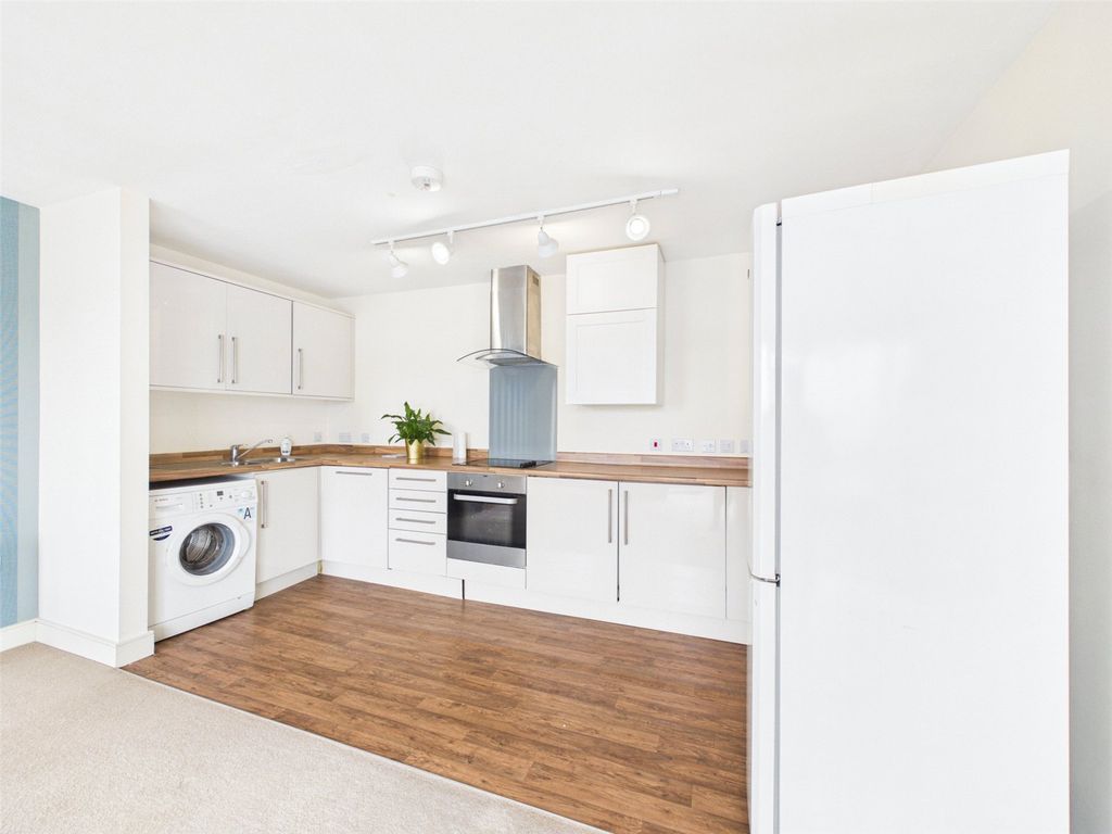 Property photo 2 of 12 Picture No. 06