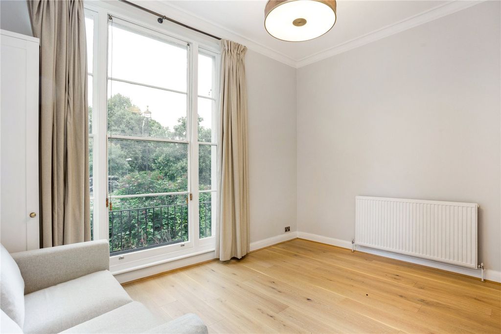 Property photo 3 of 13 Reception Room