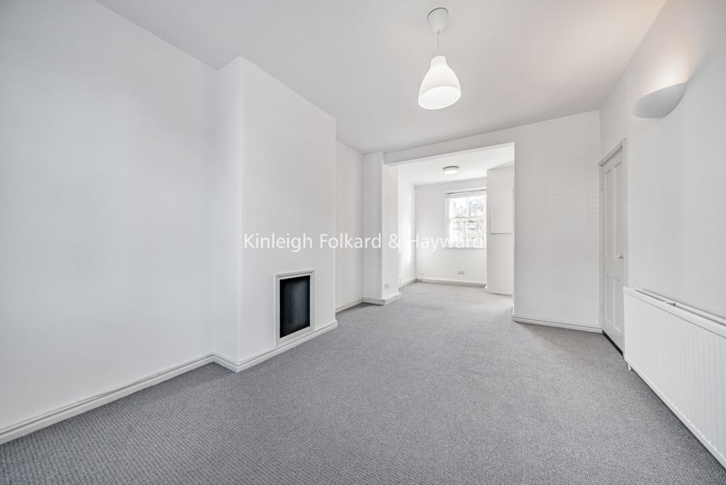 Property photo 1 of 7 0891F7B4-7c93-4d75-9