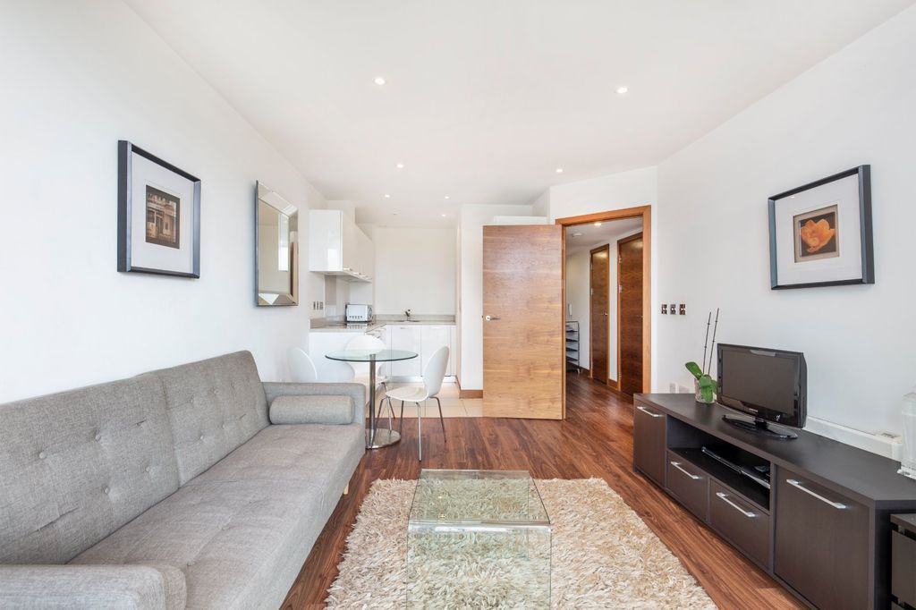 Property photo 2 of 7 Picture No. 02