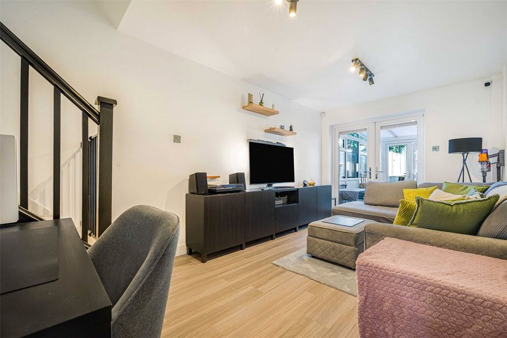 Property photo 3 of 19 Picture No. 09