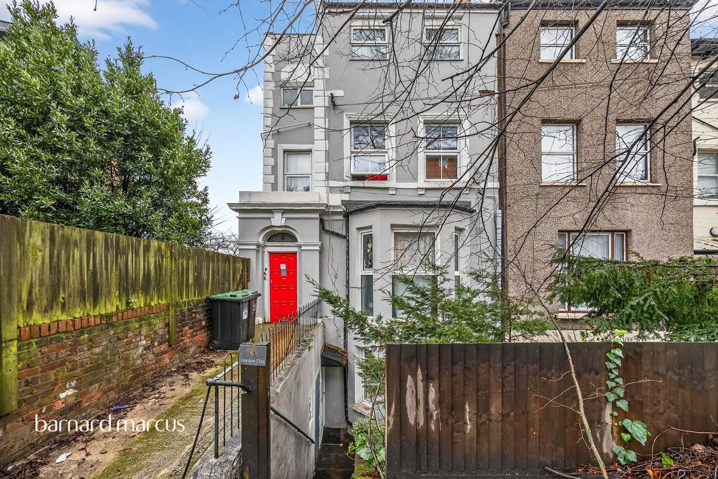 Property photo 3 of 20