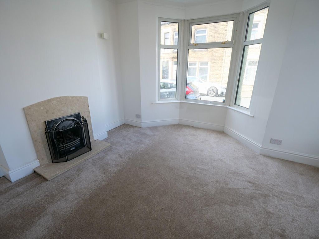 Property photo 2 of 13 Living Room