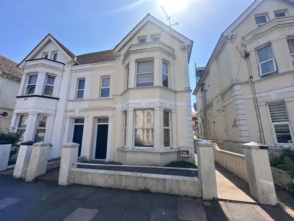 Property photo 1 of 10