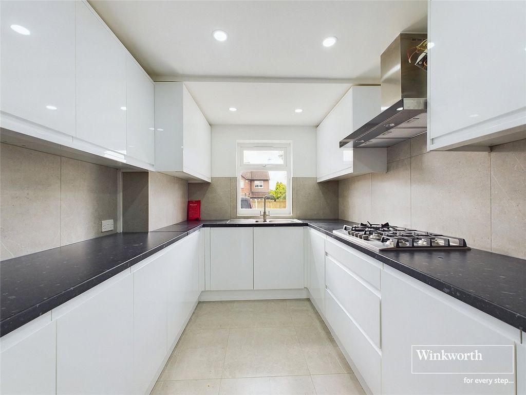 Property photo 3 of 18 Picture No. 22