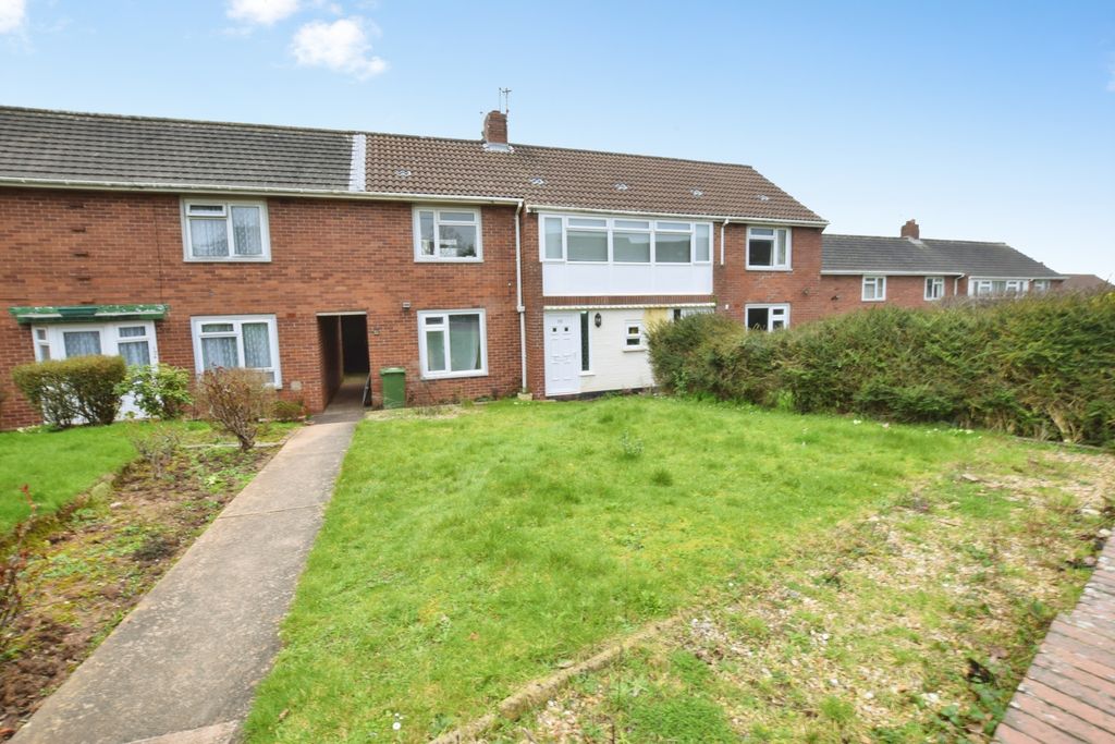 Property photo 1 of 10 Bd2430c1-Mincinglake 20Front