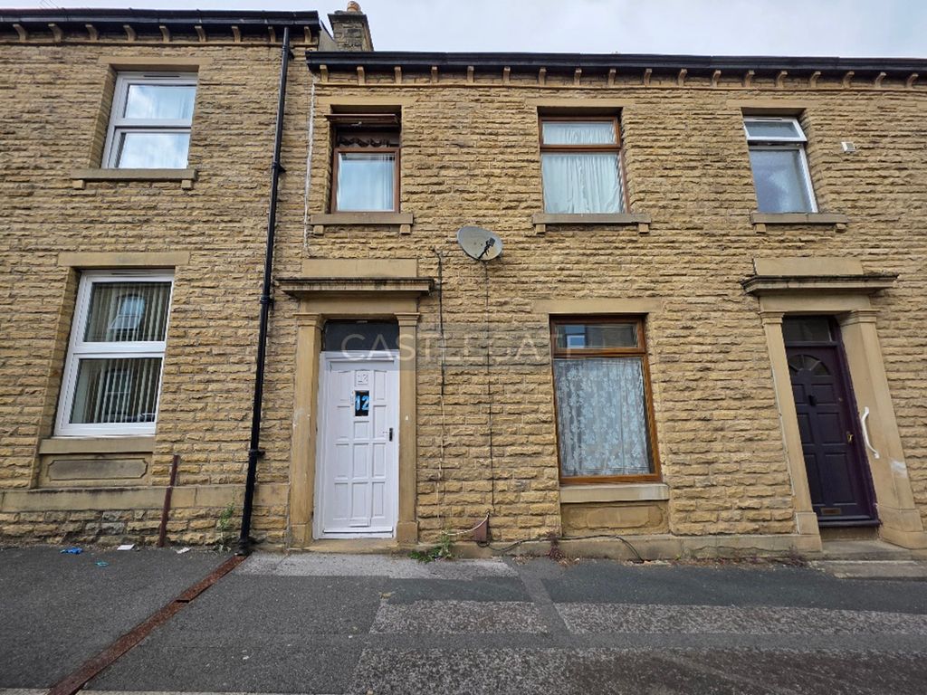 Property photo 1 of 7 12 Cecil Street, Springwood, Huddersfield, HD1 4Bd (2)