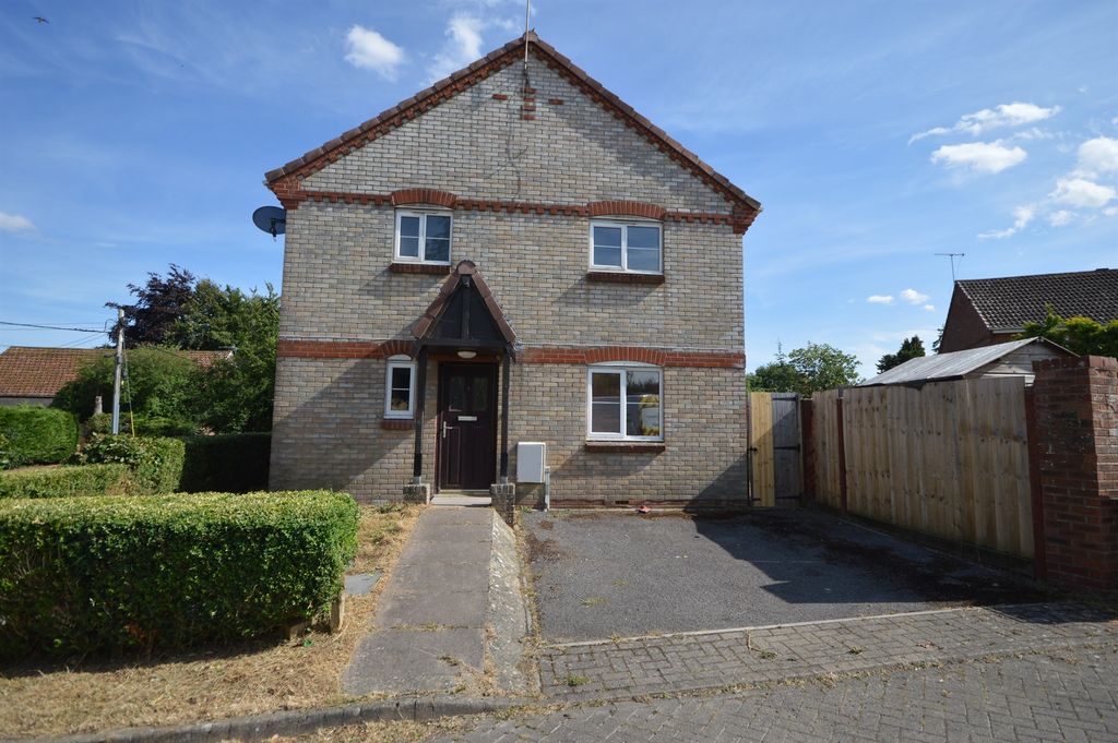 Property photo 1 of 11