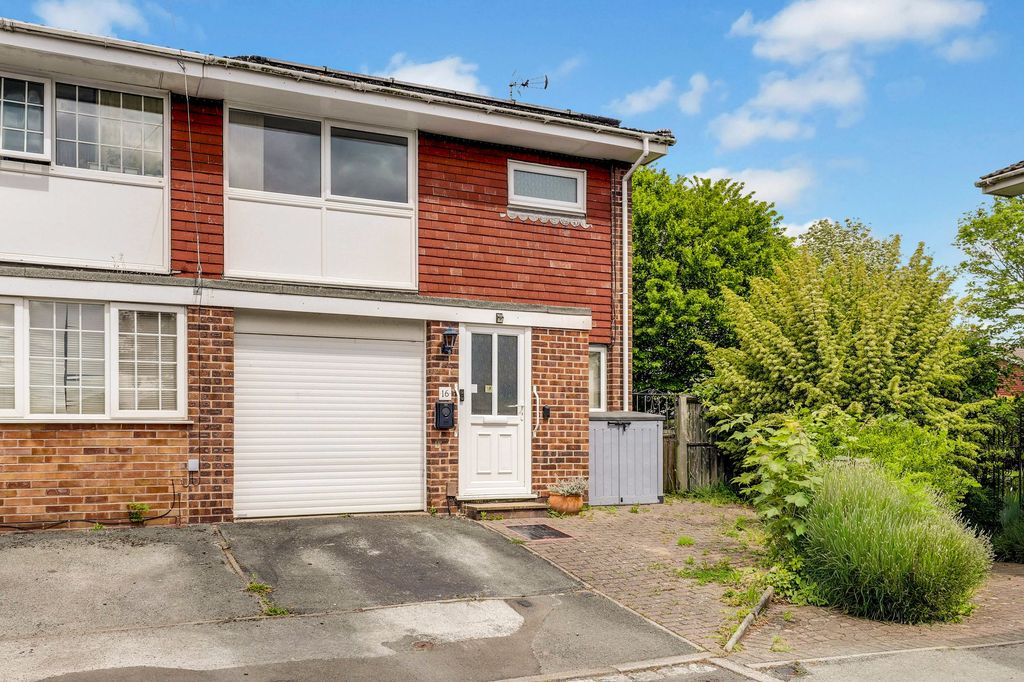 Property photo 1 of 19