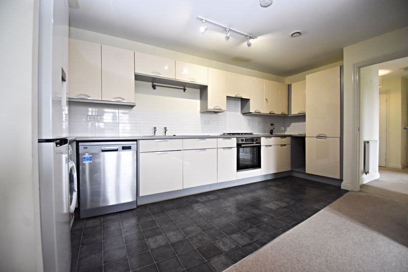 Property photo 2 of 7 Photo 5