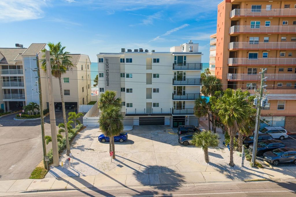 Property photo 2 of 34