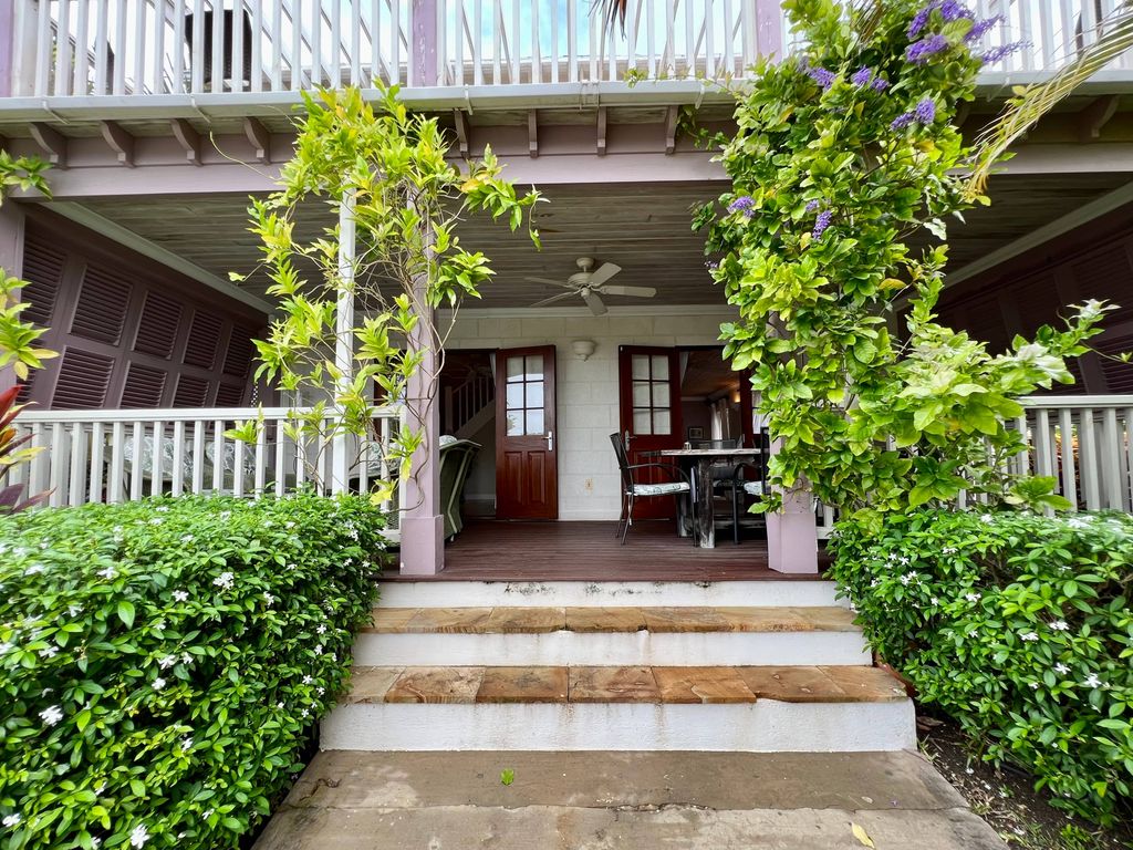 Property photo 3 of 25