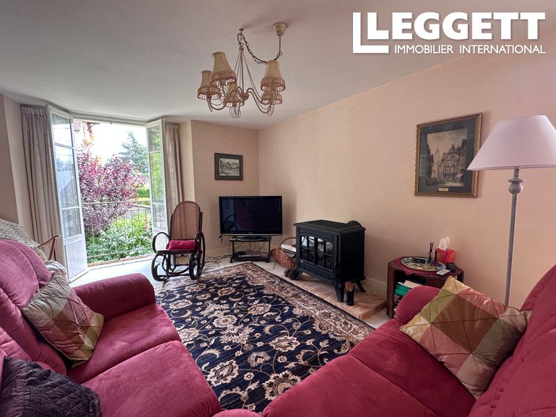 Property photo 3 of 10