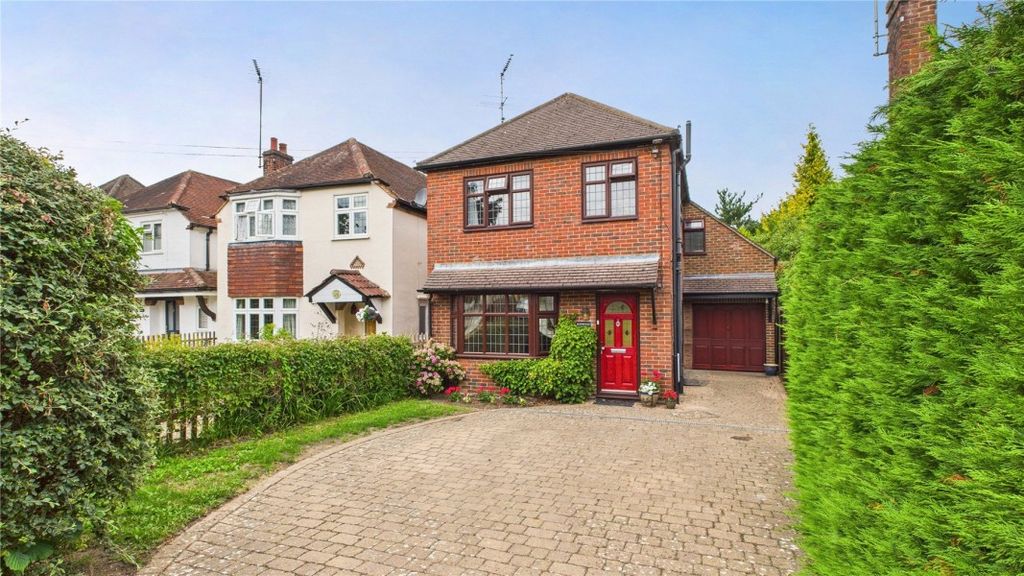 Property photo 1 of 17