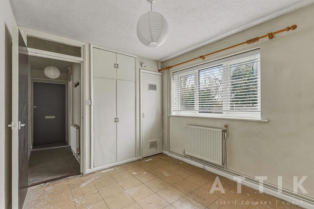 Additional image 8 of 1 bed flat for saleGainsborough Drive, Halesworth IP19