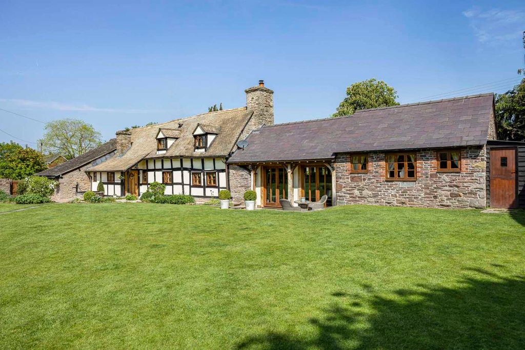 Property photo 2 of 33 57_53049.Jpg