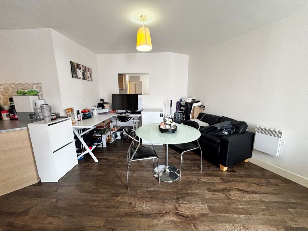 Property photo 3 of 5 Dining Area