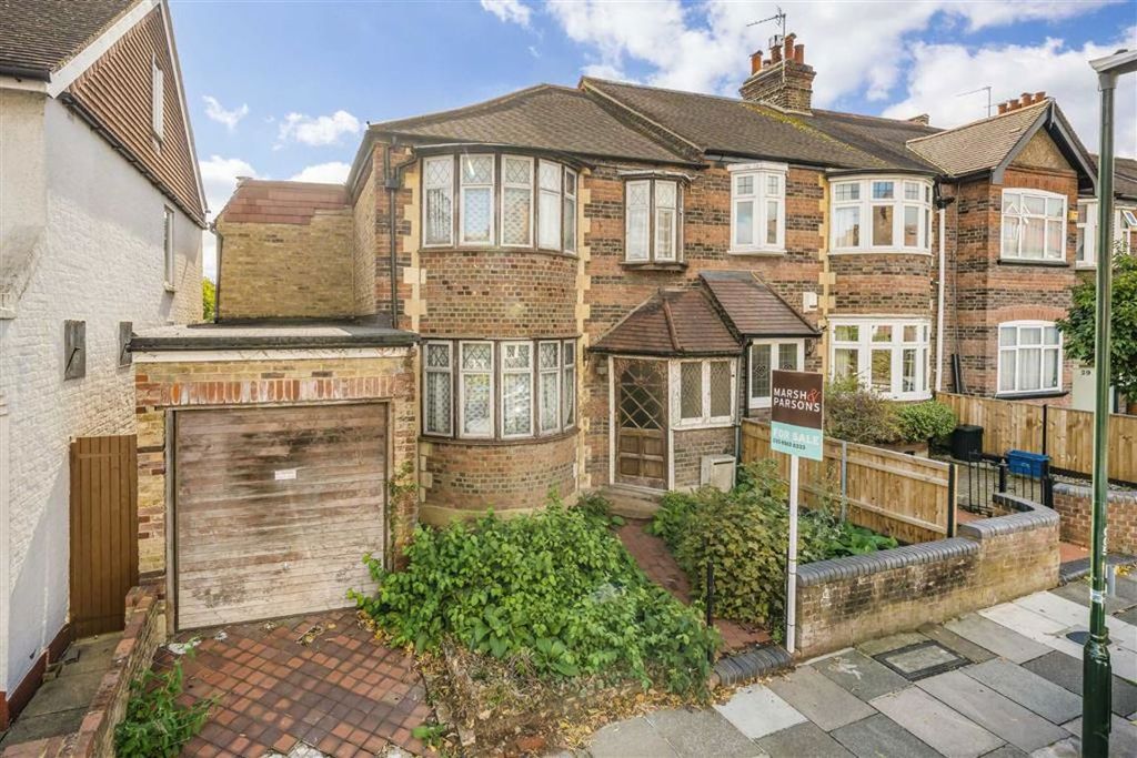 Property photo 1 of 3