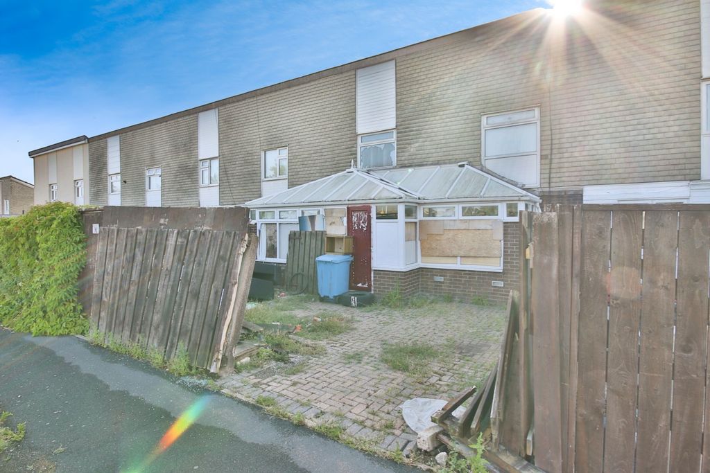 Property photo 1 of 9 4347723