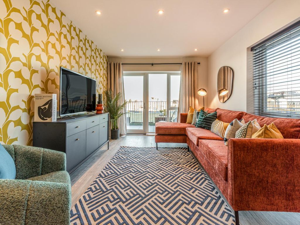 Property photo 2 of 10 Marleigh Park, The Franklin Building, Living