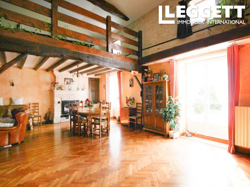 Property photo 3 of 10