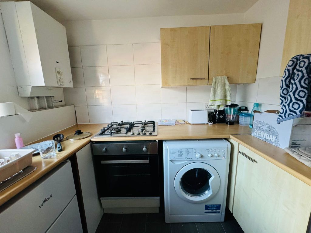 Property photo 3 of 6