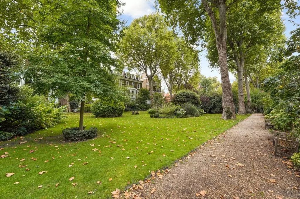 Property photo 3 of 15 Picture No. 49