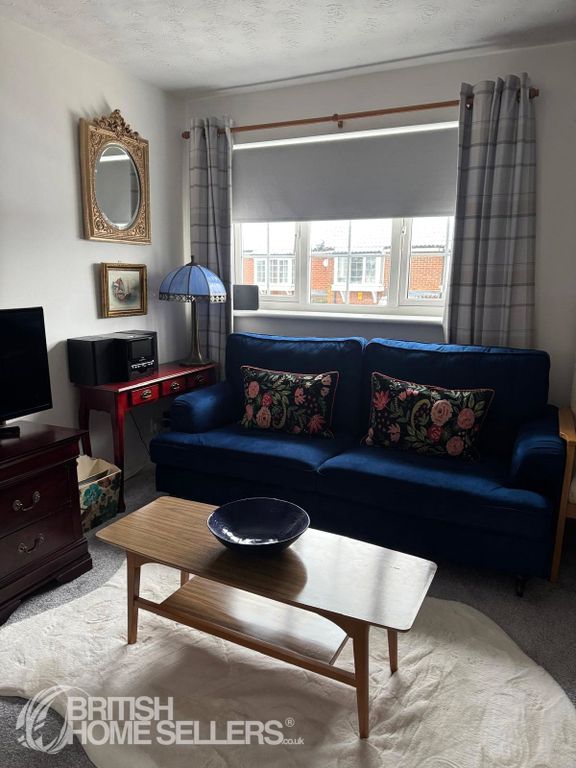 Property photo 3 of 19 Picture No. 14