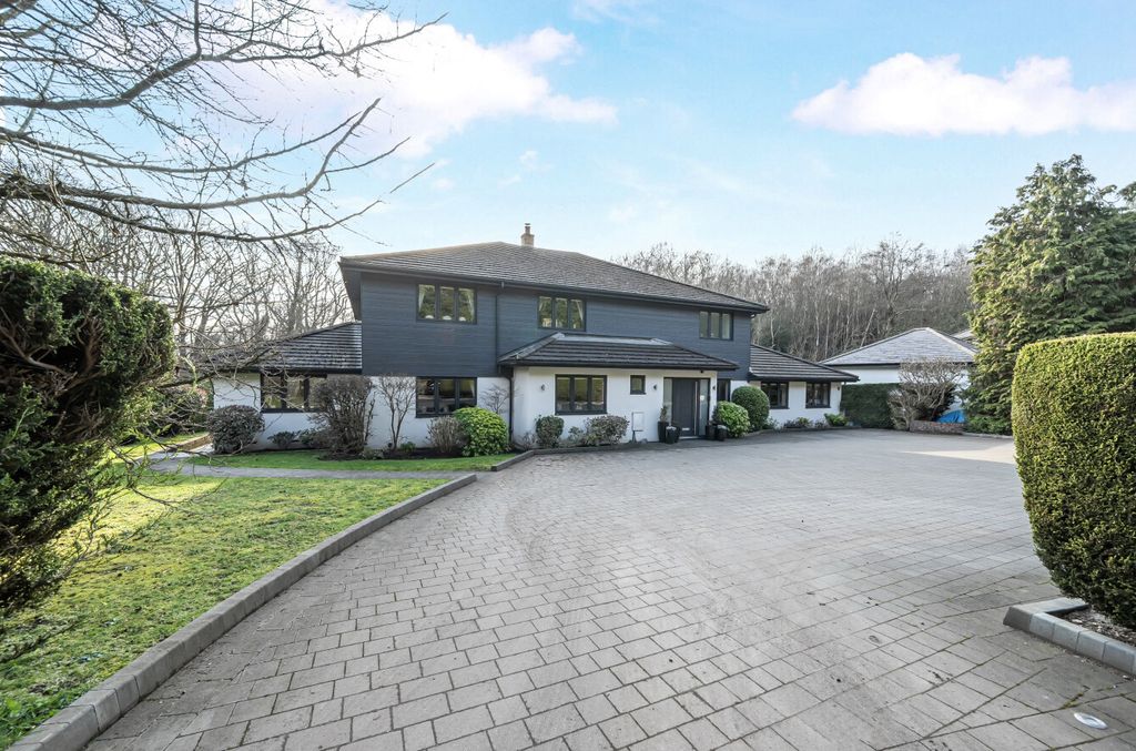 Property photo 1 of 41 1421378-1-69A6Fc3...