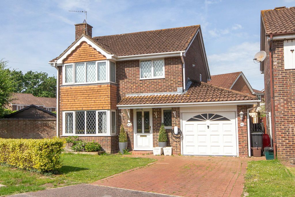 Property photo 1 of 16 External
