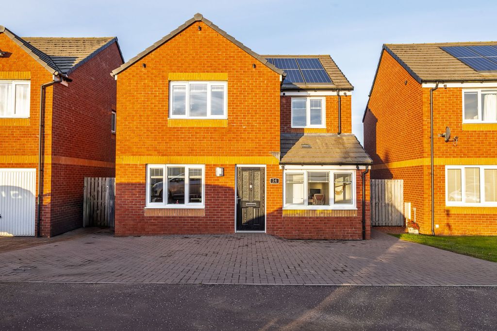 Property photo 2 of 30 Front View