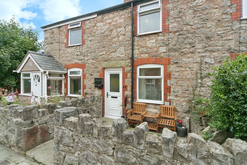Property photo 1 of 17 Photo