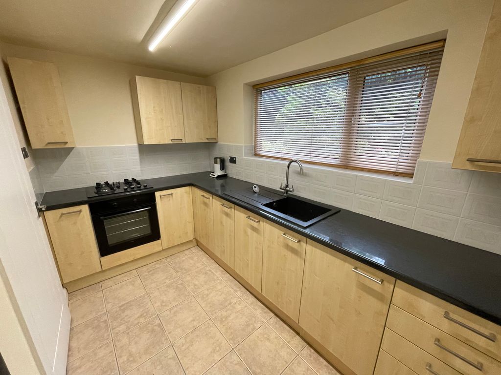 Property photo 1 of 16 Kitchen