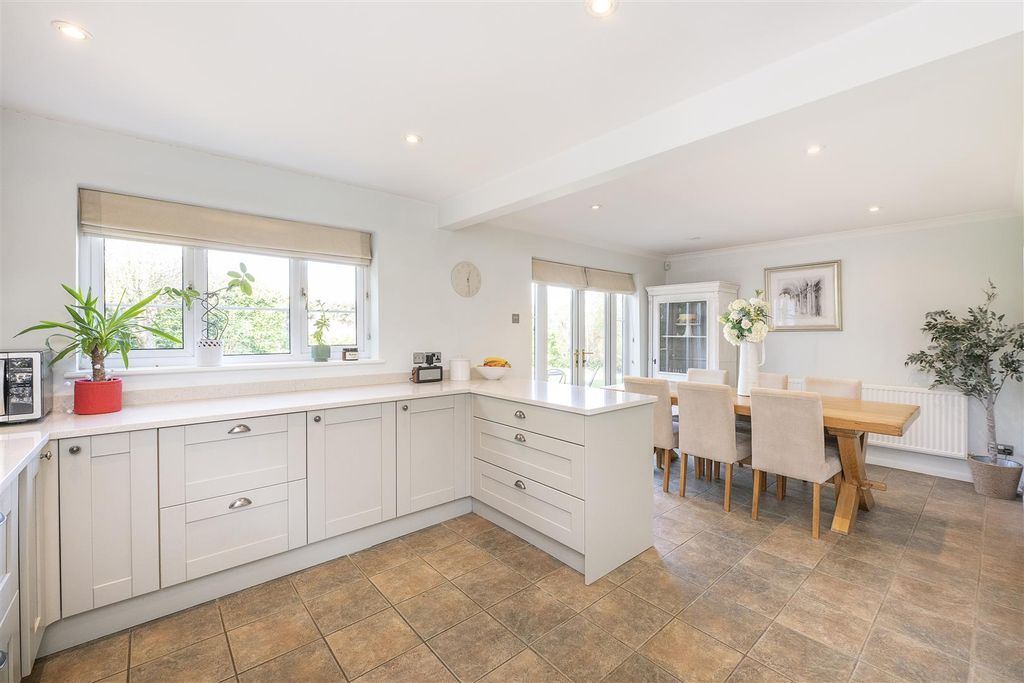 Property photo 2 of 12 Dsc_8351.Jpg