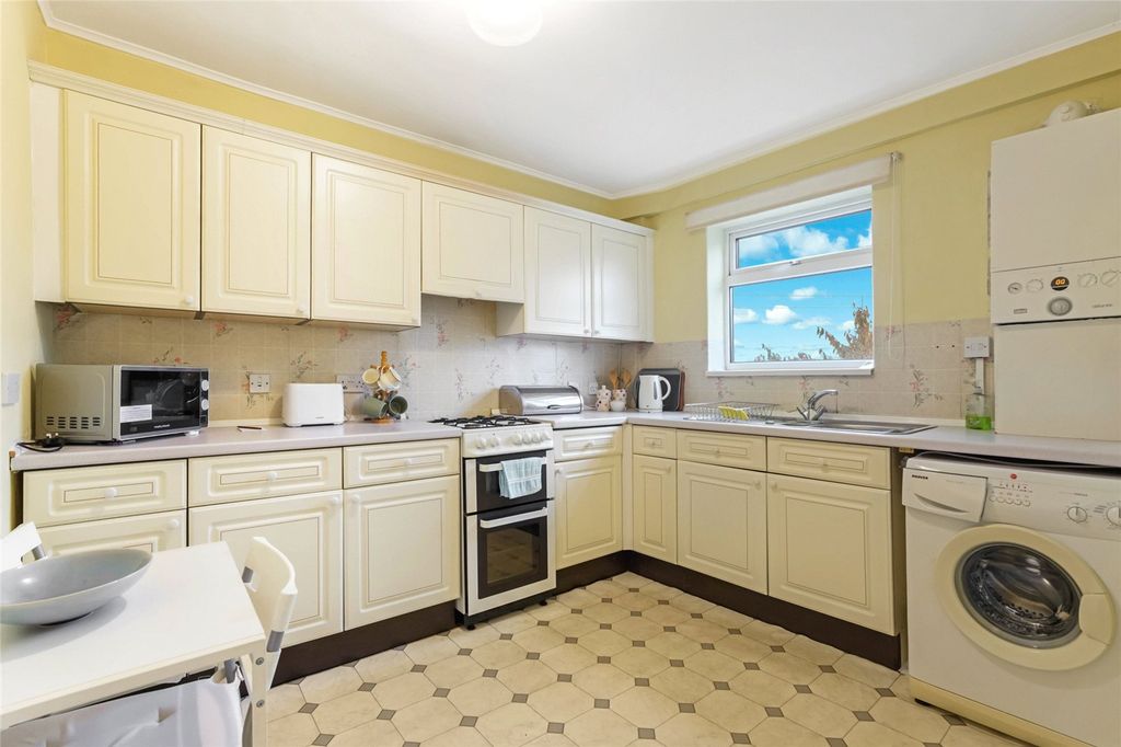 Property photo 3 of 20 Picture No. 06