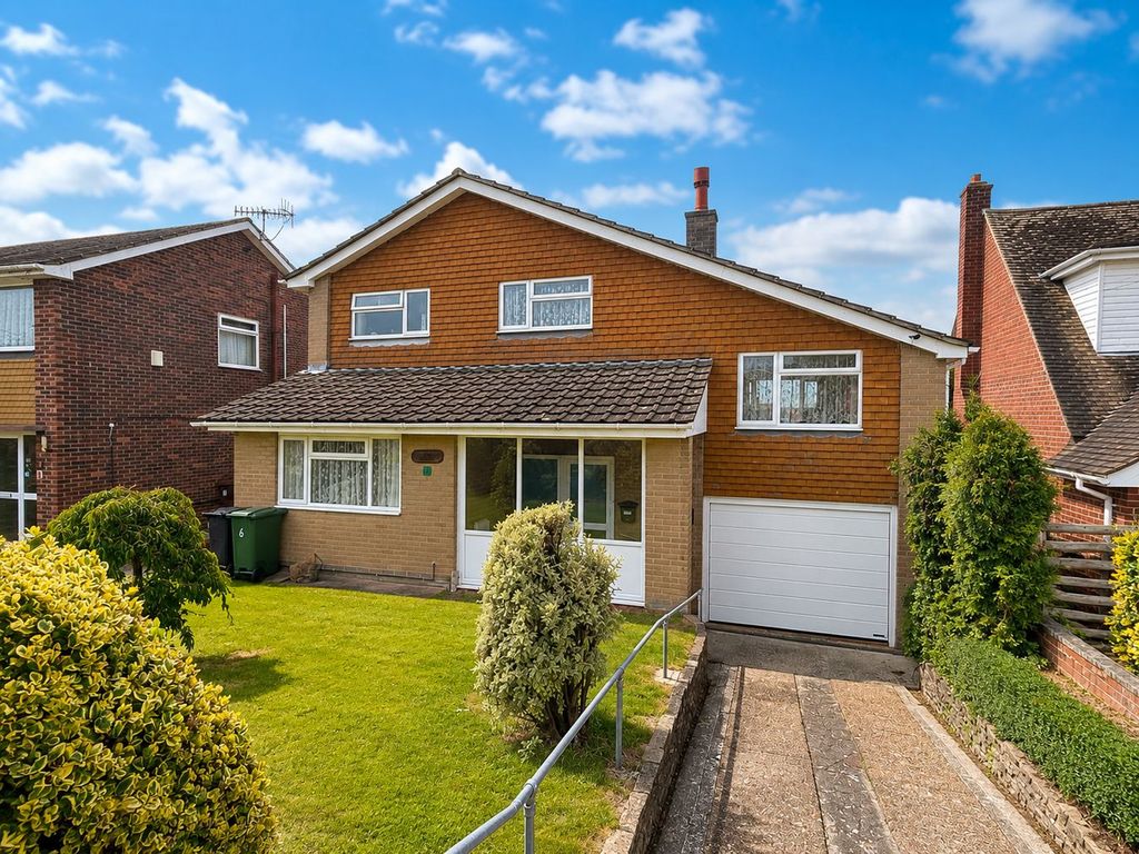 Property photo 1 of 19