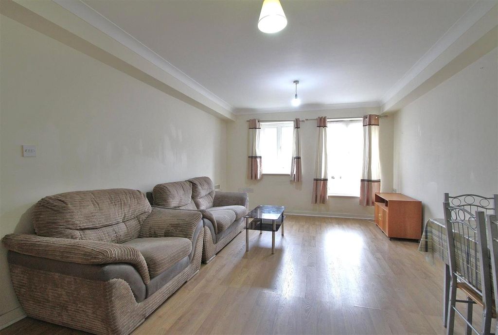 Property photo 2 of 6 Reception Room
